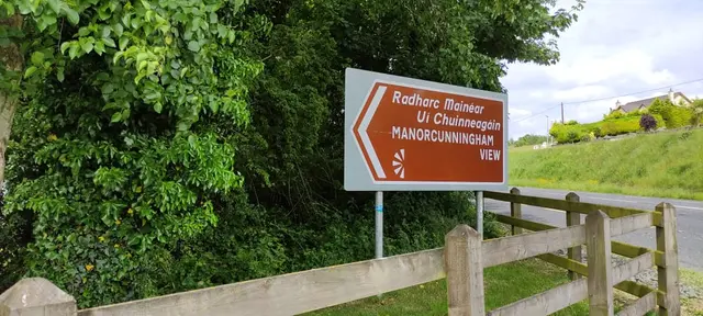 Manorcunnigham Viewpoint