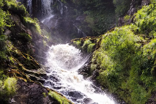 Assaranca waterfall